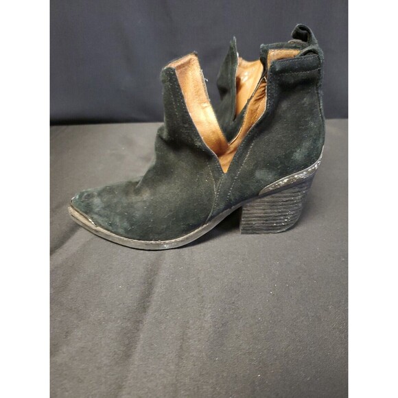 Jeffrey Campbell Cromwell Ankle Bootie Black Suede Western Style Boot Shoes Sz 9 - Picture 5 of 6
